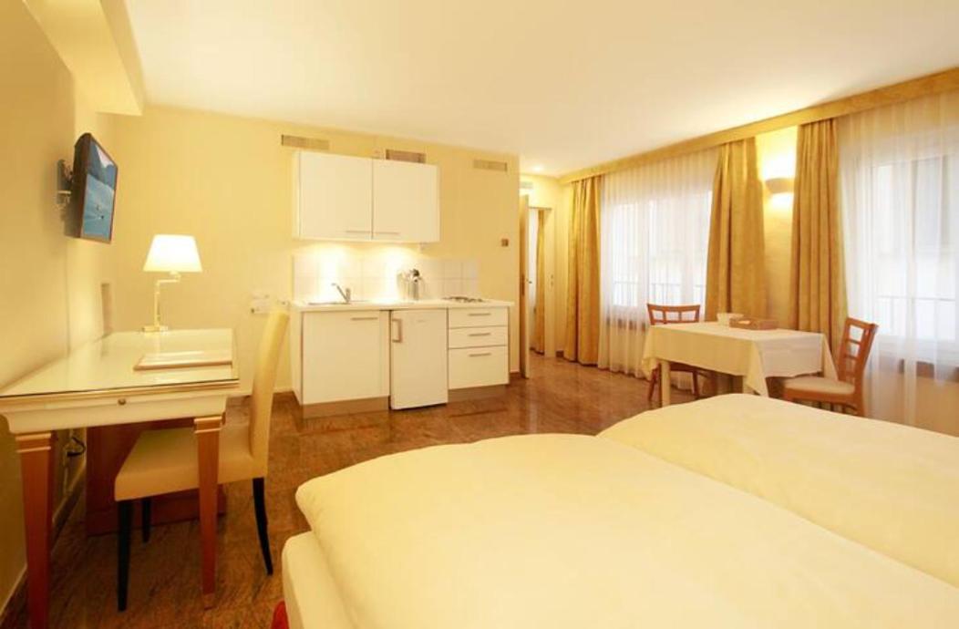 Depandance Garni Golf Apartment อัสโกนา ภายนอก รูปภาพ