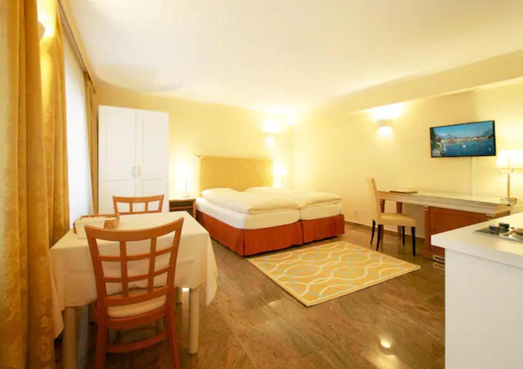 Depandance Garni Golf Apartment อัสโกนา ภายนอก รูปภาพ