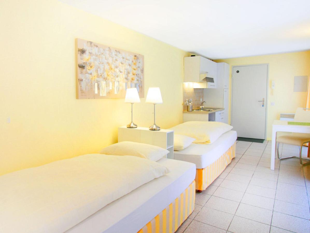 Depandance Garni Golf Apartment อัสโกนา ภายนอก รูปภาพ