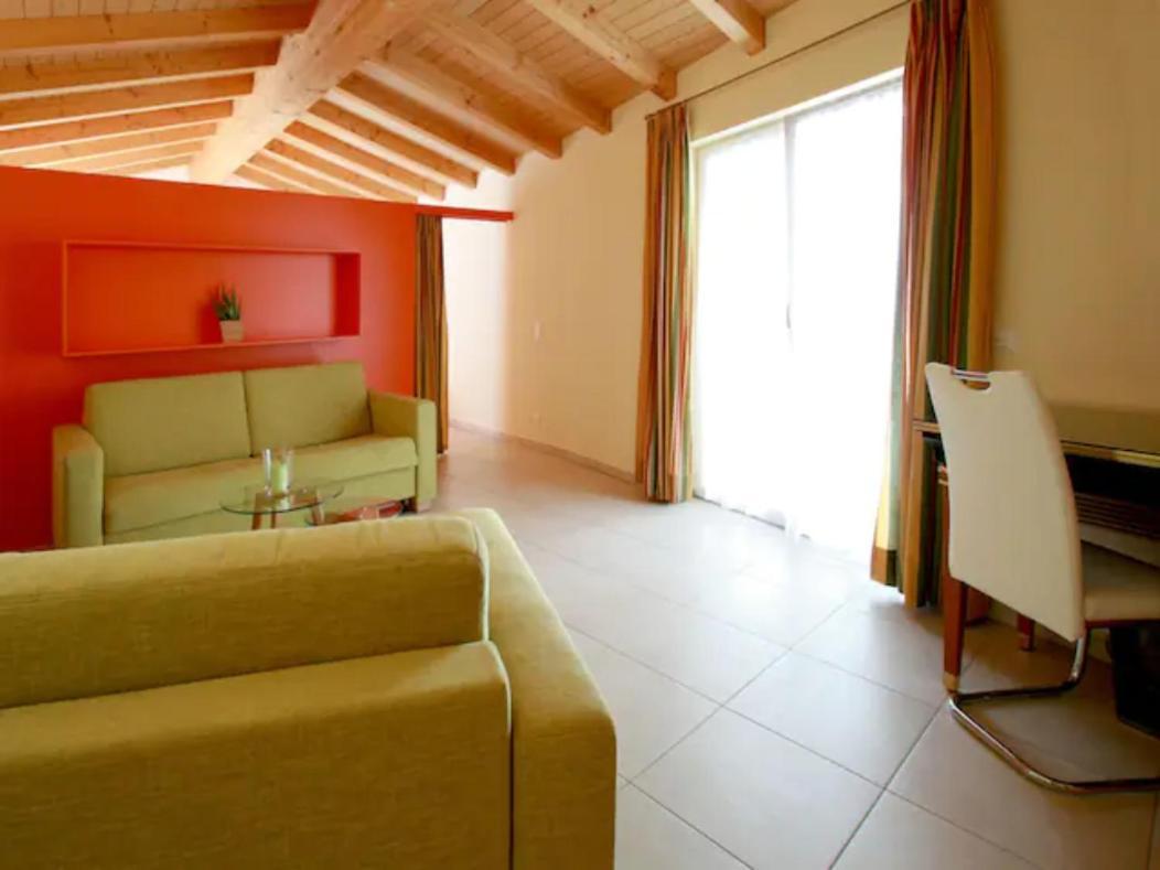 Depandance Garni Golf Apartment อัสโกนา ภายนอก รูปภาพ