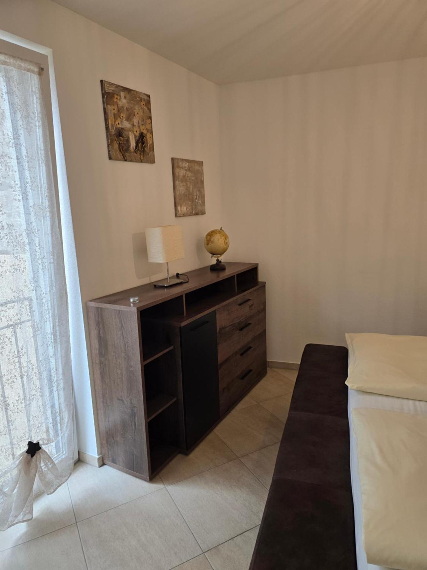 Depandance Garni Golf Apartment อัสโกนา ภายนอก รูปภาพ